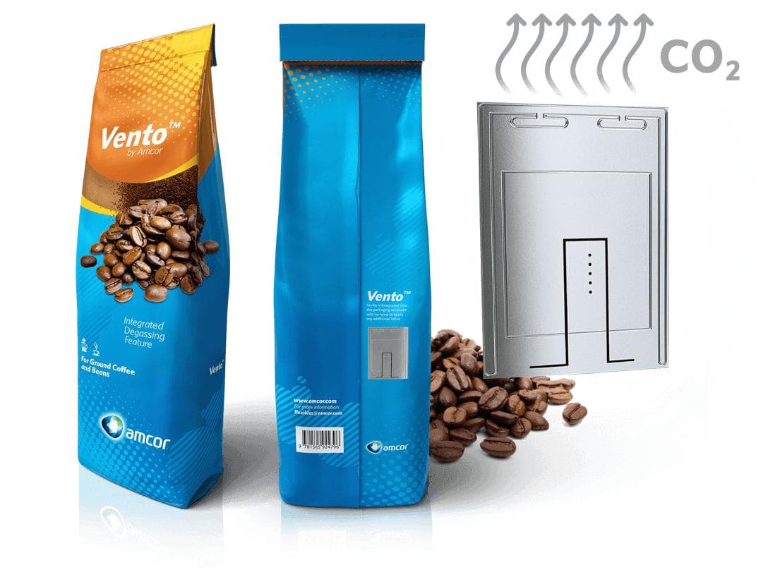 Coffee bag with an integrated degassing feature and one-way valve diagram
